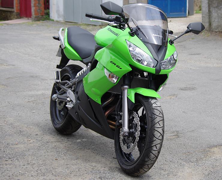 Kawasaki-ER6-F-650.jpg